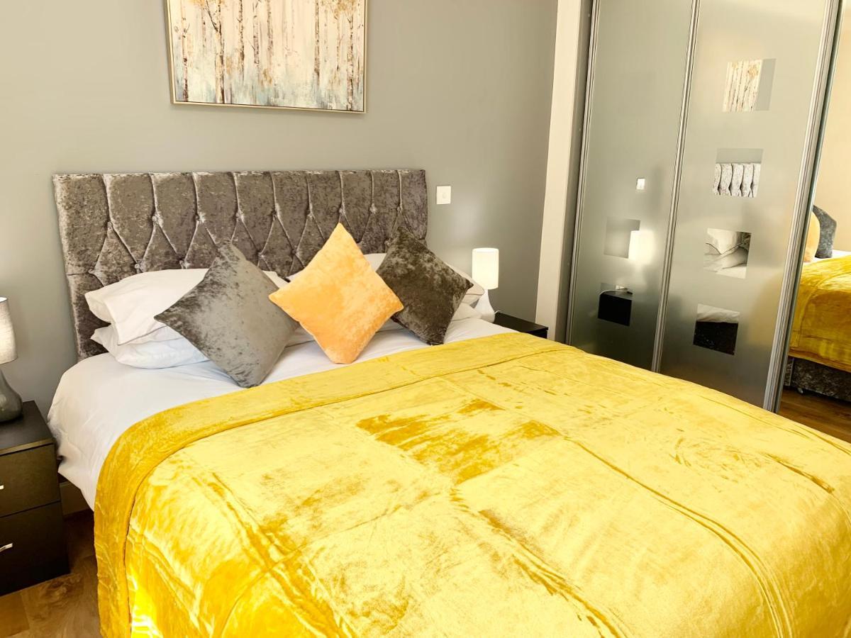 An Entire 2Beds, 2Bathrooms, Free Wifi, Free Parking, Risinghurst, Oxford Exterior foto
